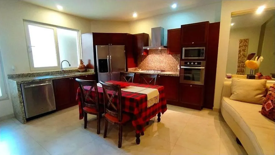Studio Prime Location Zona Romantica Rooftop Pool & Jacuzzi Apartment Puerto Vallarta